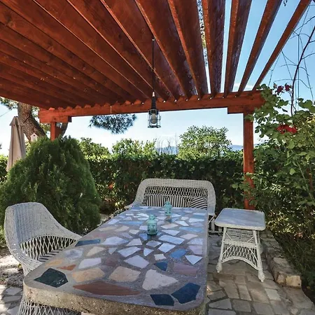 3 Bedroom Nice In * Split